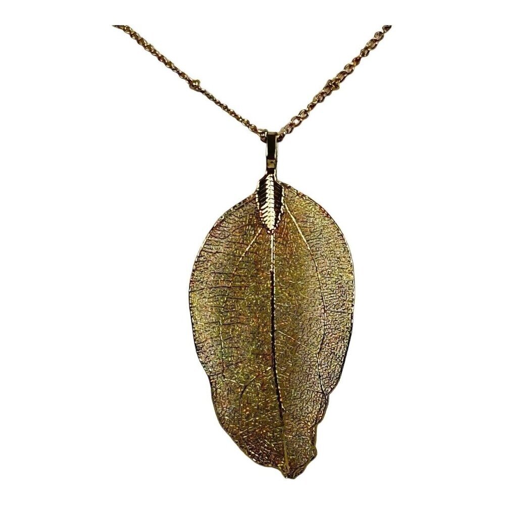 Gold Leaf Pendant Necklace With Delicate Chain Nature-Inspired Jewelry Lightweig